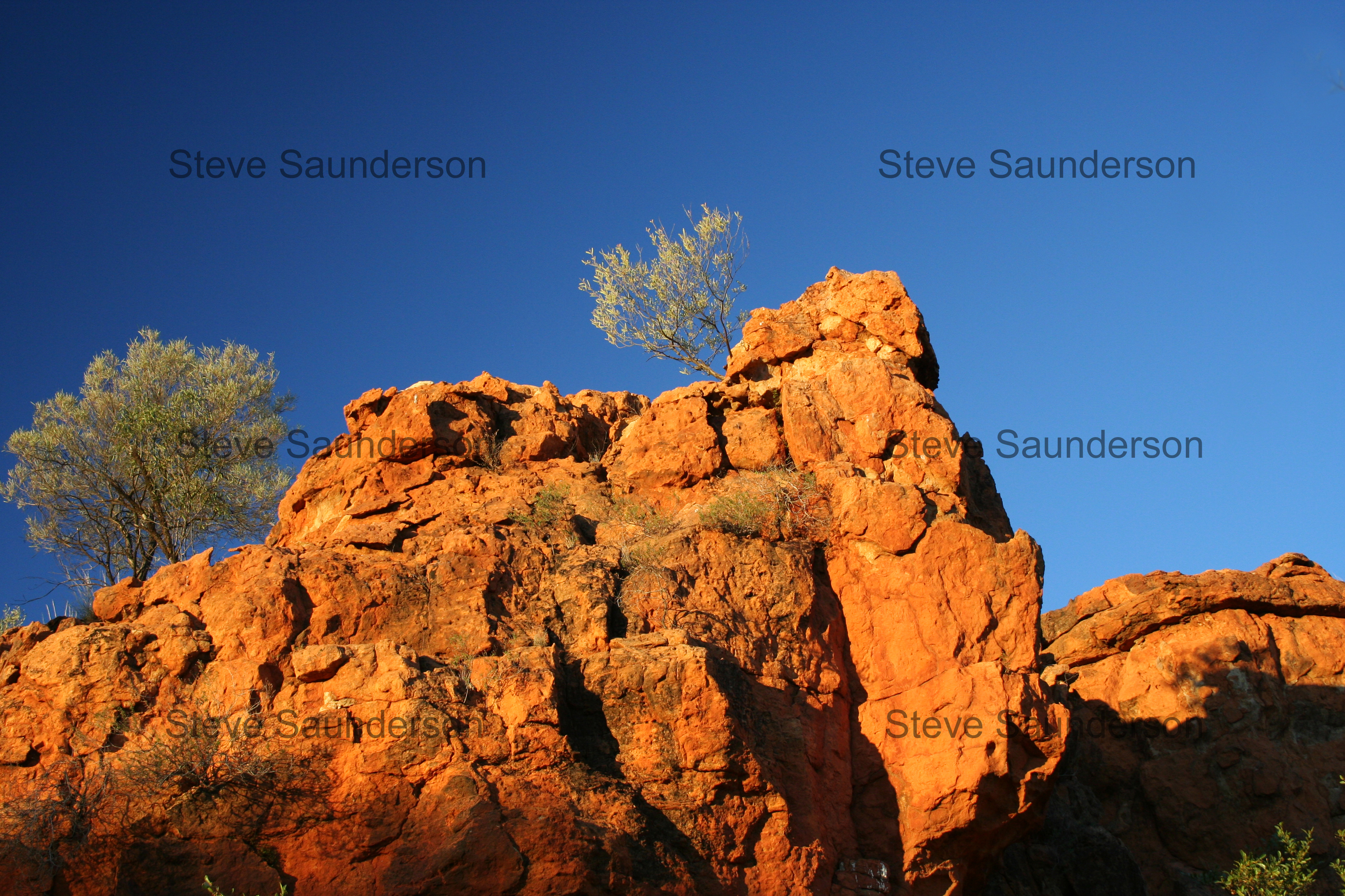 Red Centre Cliff Screenshot